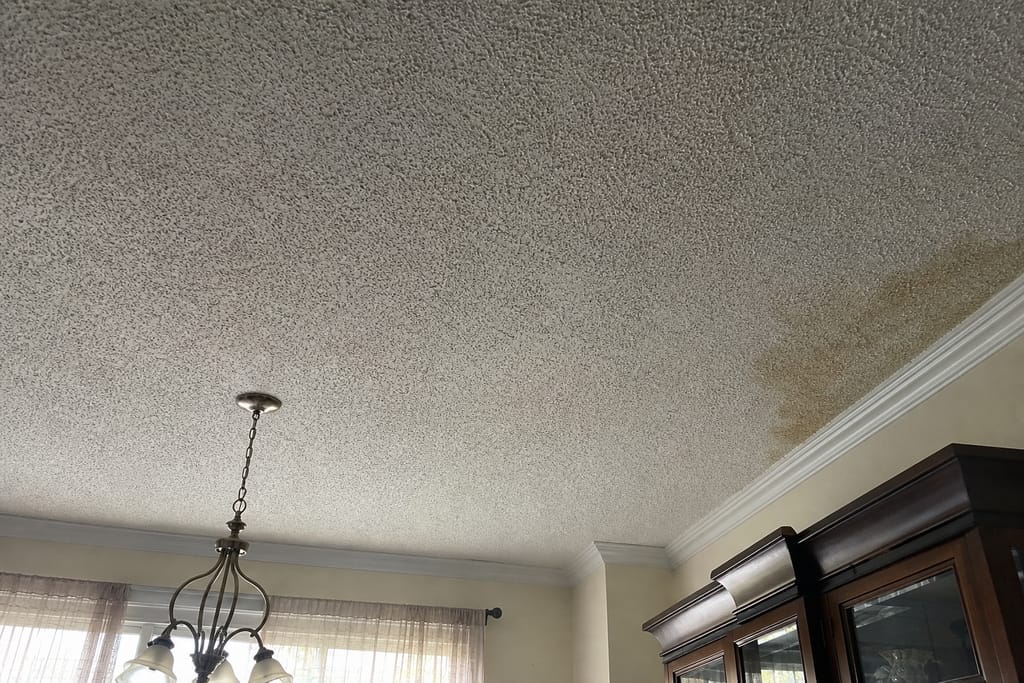 Popcorn Ceiling Removal & Re-Texture photo